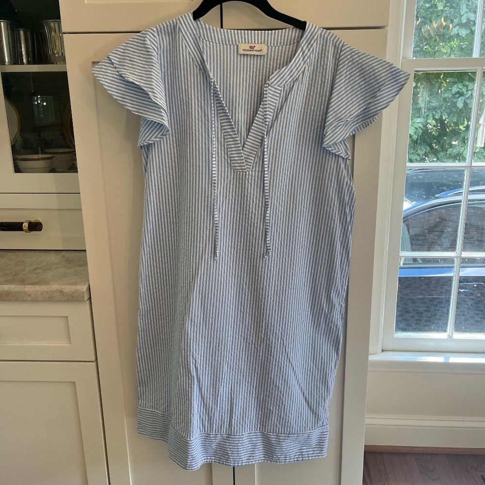 VV Seersucker Dress w/Flutter Sleeves